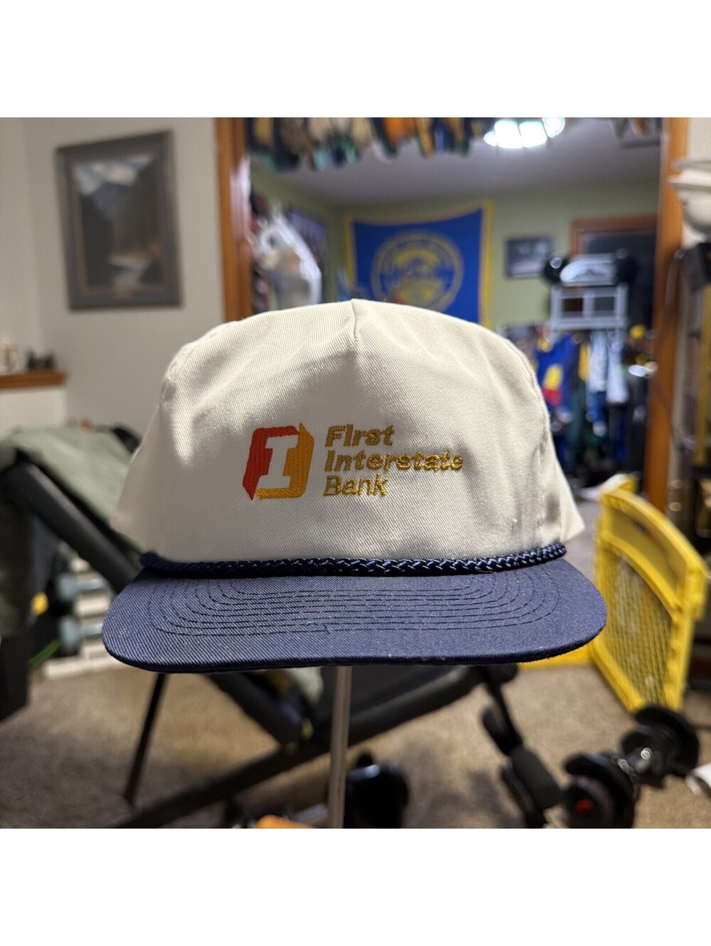 Vintage First Interstate Bank Mesh Snapback Trucker Hat Baseball Cap Lid